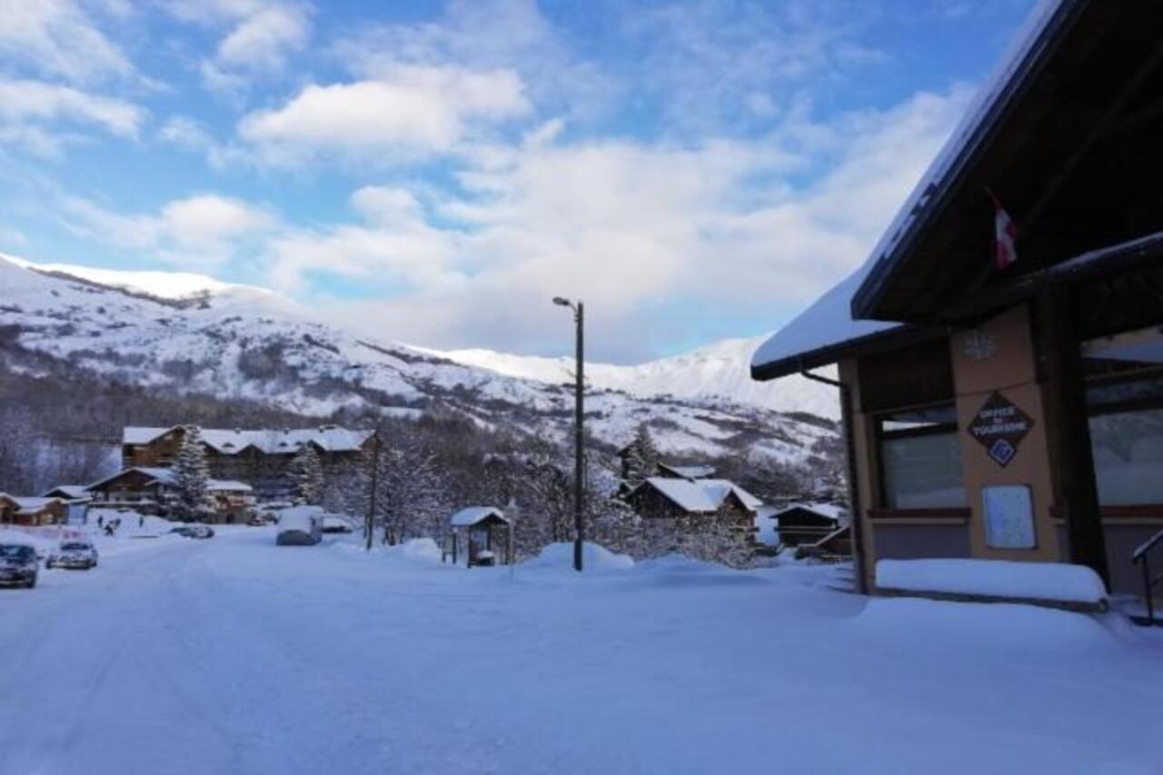 Olydea Les Bottieres - Saint-Pancrace Aparthotel Екстериор снимка